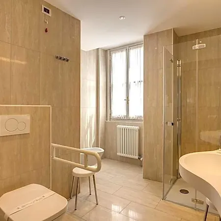 Hotel Firenze Como