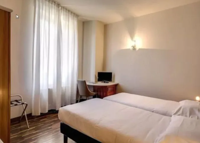 Hotel Firenze 3*